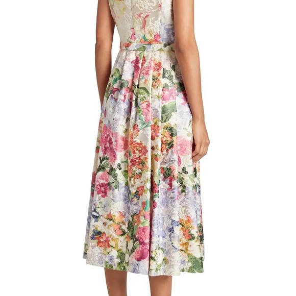 Tahari Floral Jacquard flower ombre fit and flare dress 4 NWT new with tags - Picture 2 of 10